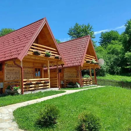 Drveni Raj Uvac شقة