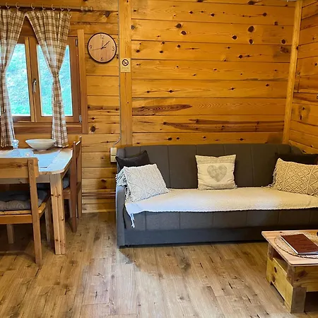 Drveni Raj Uvac شقة سينيتشا